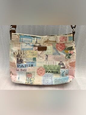 Relic Paris Postcard Collage Crossbody Bag Eiffel Tower Print Multi Pocket Y2K